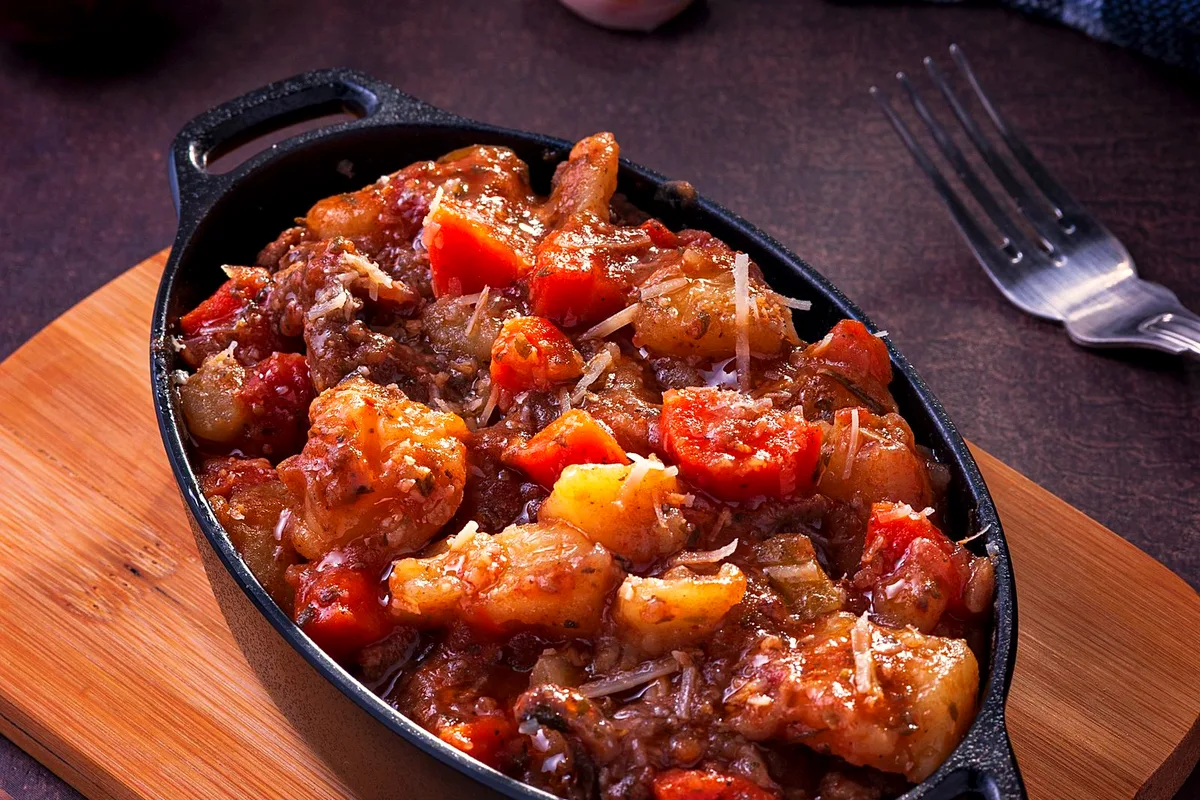 Slow Cooker & Casseroles recipes — FryDaily featured dish